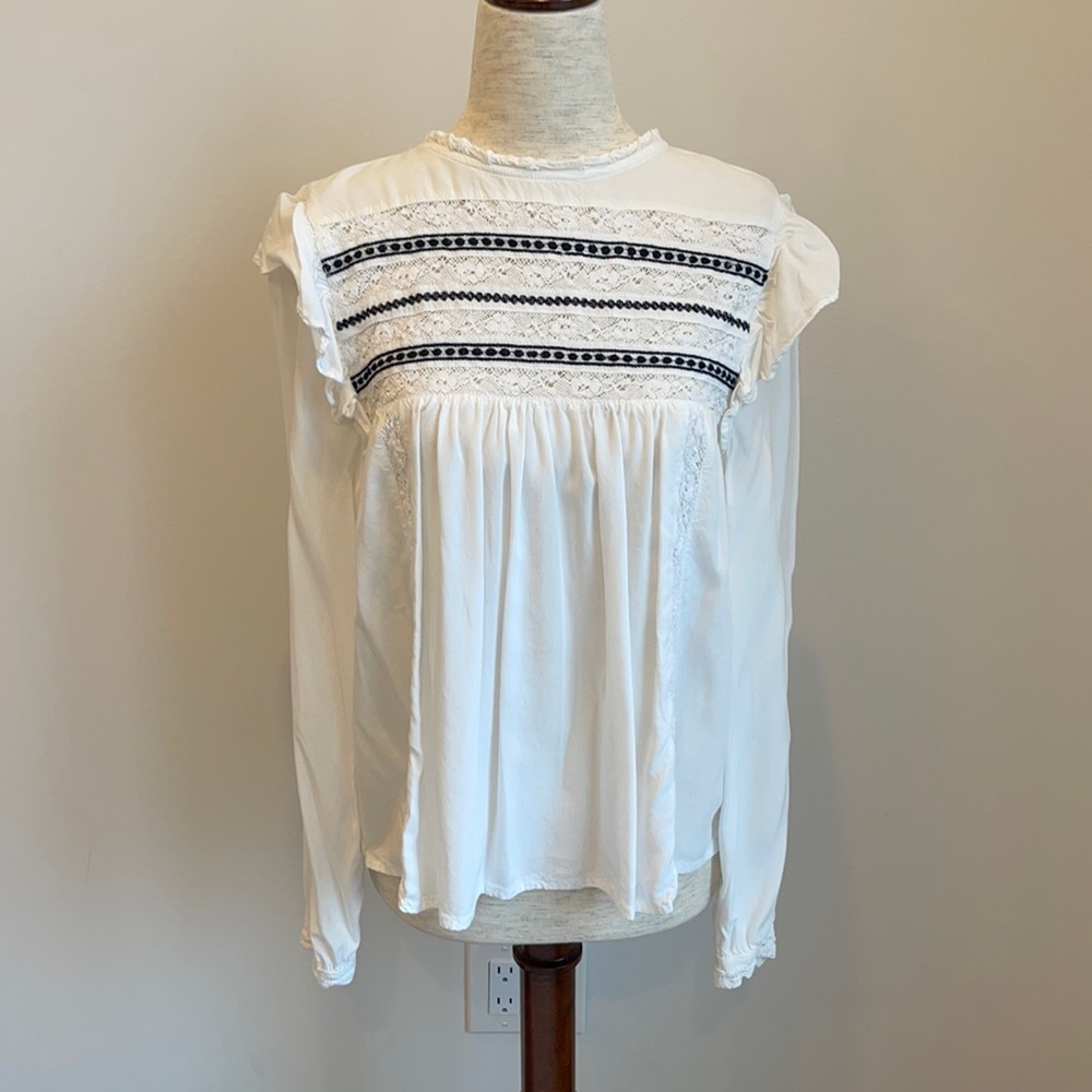 Gorgeous embroidered white top